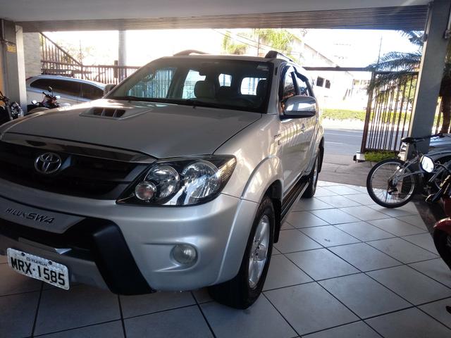 Hilux sw4 3.0 aut 2008 top vendo troco financio