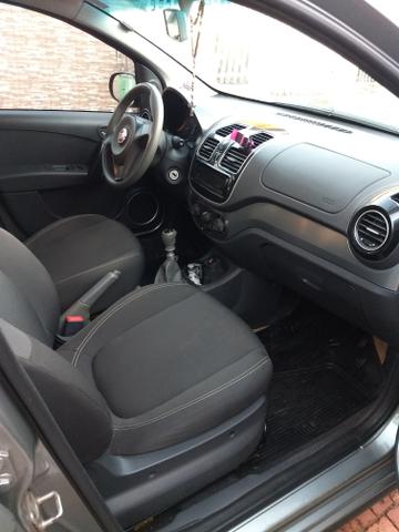 Vendo Gran Siena Attractive 1.4 2014 - Foto 6