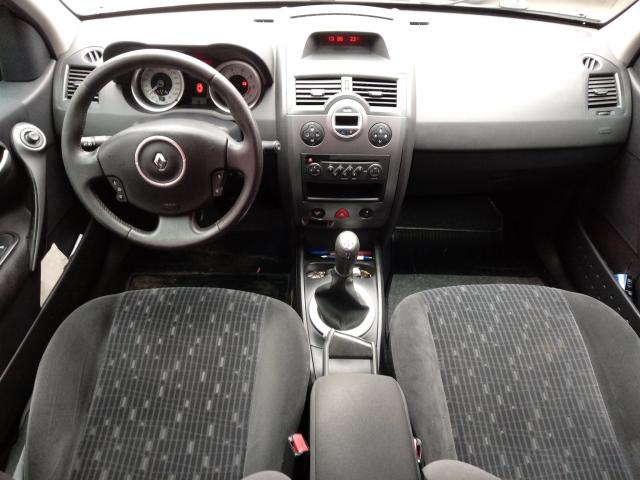 RENAULT MÉGANE 2011/2012 1.6 DYNAMIQUE GRAND TOUR 16V FLEX 4P MANUAL - Foto 8
