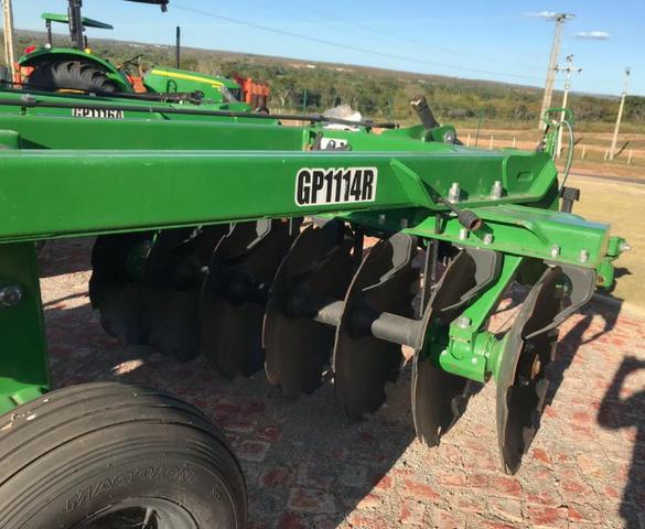 Grade Aradora Pesada GP1114R 14X34 - Green System - Foto 2