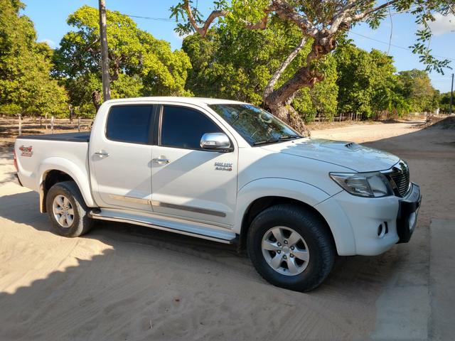 Hilux SRV automática 2014 - Foto 3
