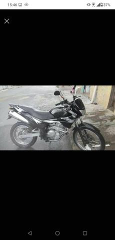 Falcon sem muito oque falar moto ta zera!