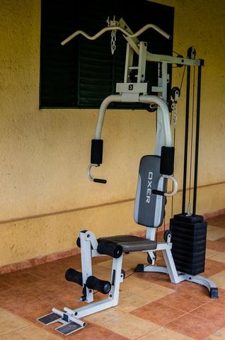 Estação de musculação Oxer 4300s semi nova - Foto 2