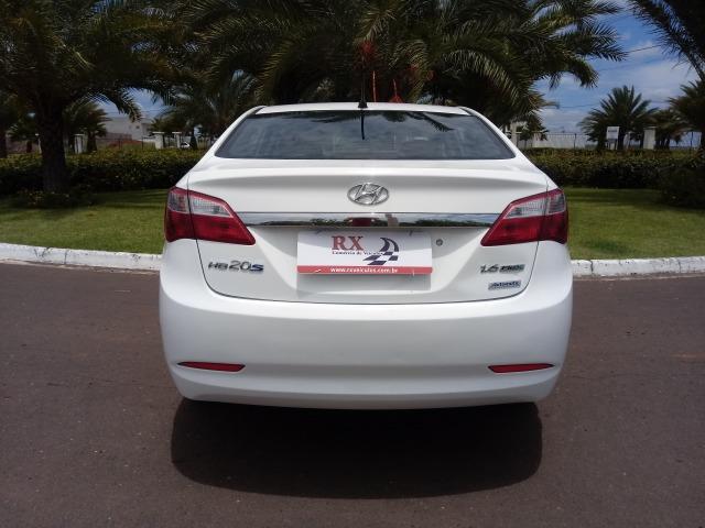 Hyundai HB20S Comfort Plus 1.6 flex Aut. Branco 2015 - Foto 7