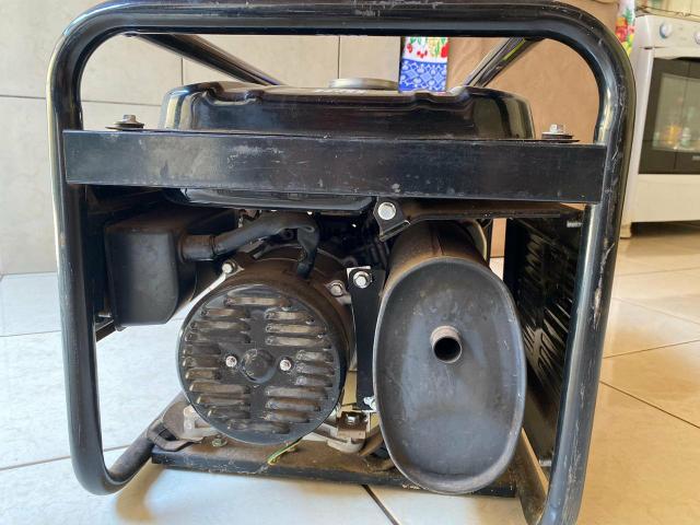 Gerador De Energia À Gasolina 2,2 Kva Tg2500mx Toyama - Foto 5