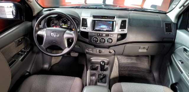 Toyota - Hilux CD SR 4X2 2.7 AT - Foto 6