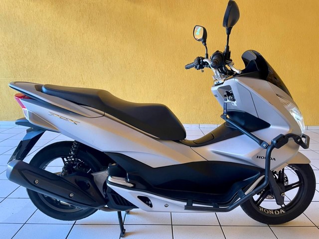 HONDA PCX DLX 150 2018 BAIXO KM