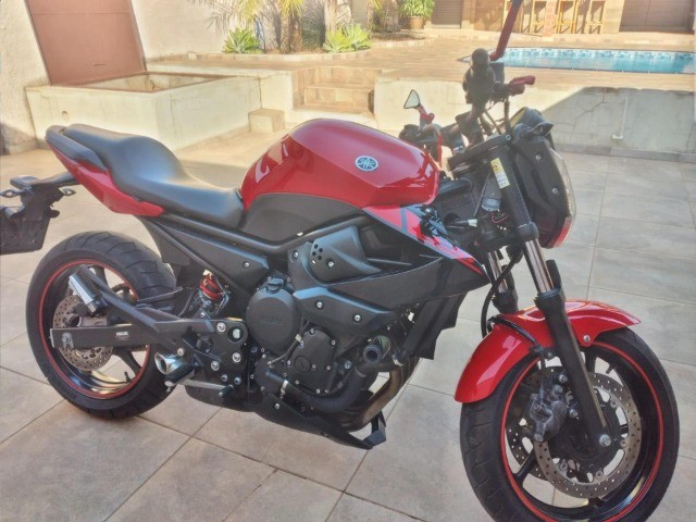 YAMAHA XJ6 N