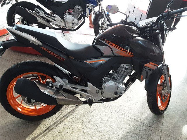 CB TWISTER 250 ABS