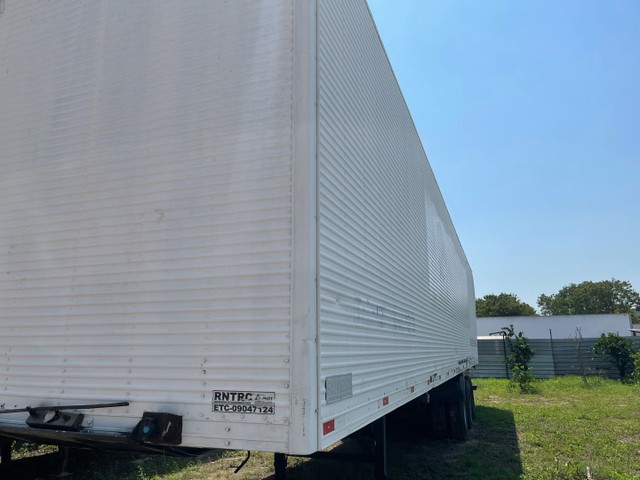 VENDO OU ALUGO BAU SÃO PEDRO 28 PL