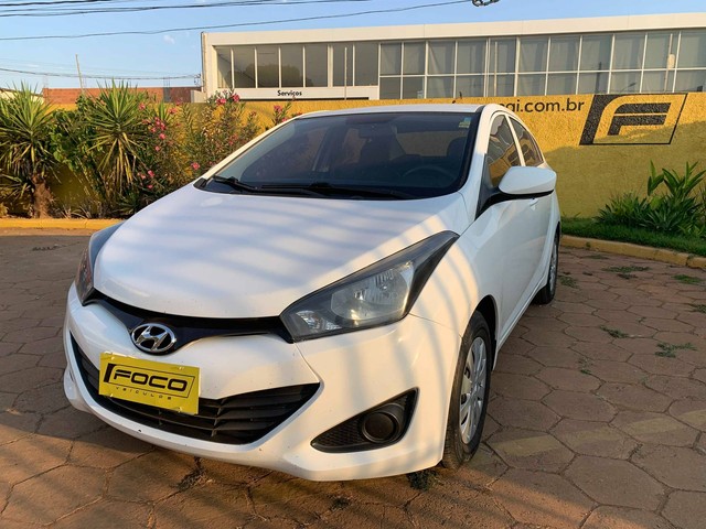 HB20S 2014/2014 1.0 COMFORT PLUS 12V FLEX 4P MANUAL
