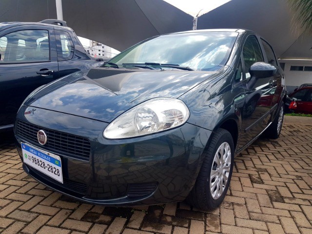 PUNTO 1.4 ATTRACTIVE IMPECAVEL