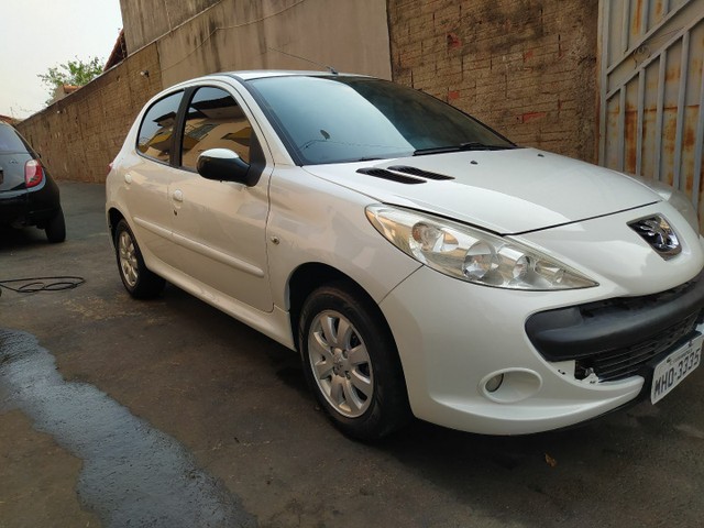 PEUGEOT 207 / COMPLETO