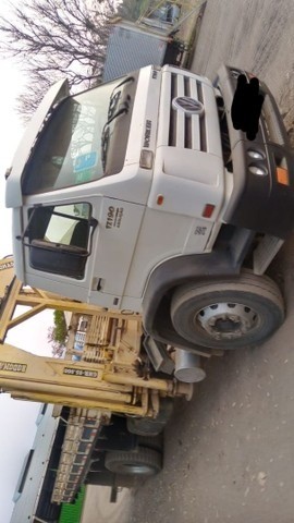 VENDO CAMINHÃO