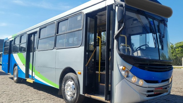 Onibus Urbano caio apache vip 2009 2010 2011 e 2012 revisado mercedes e Volkswagen