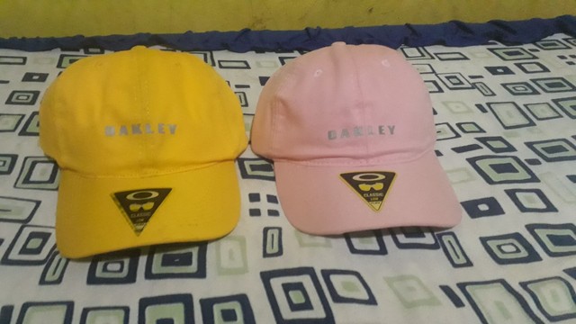 Vendo boné da Oakley refletivo - Bolsas, malas e mochilas - Ceilândia Norte  (Ceilândia), Brasília 1013543794 | OLX