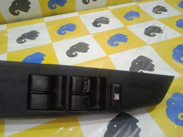 Moldura Diant. Motorista Vidro Botao Eletrico Etios 2016 - Foto 2