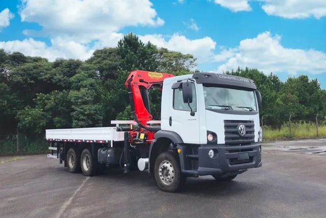 Caminhão Volkswagen Constellation 27.260 6x4 Guindaste 45ton. Palfinger