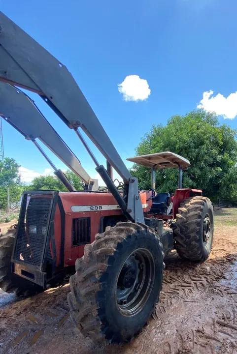 TRATOR MF 299 4X4