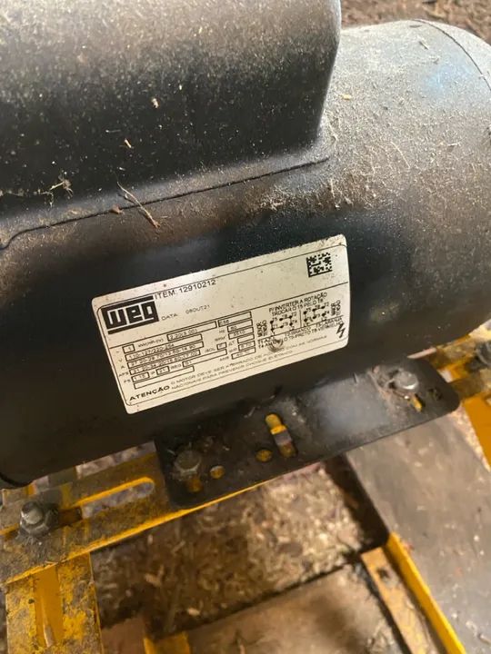 Desintegrador B-609 10 martelos com base - Foto 6