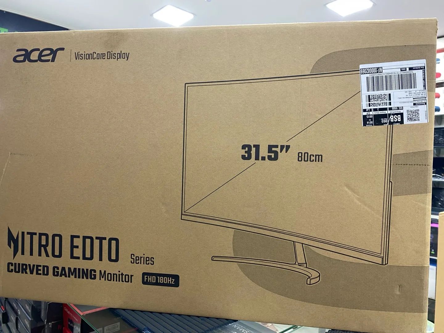 Monitor Gamer Curvo Acer Nitro EDTO 31.5 FHD 180Hz - Foto 3