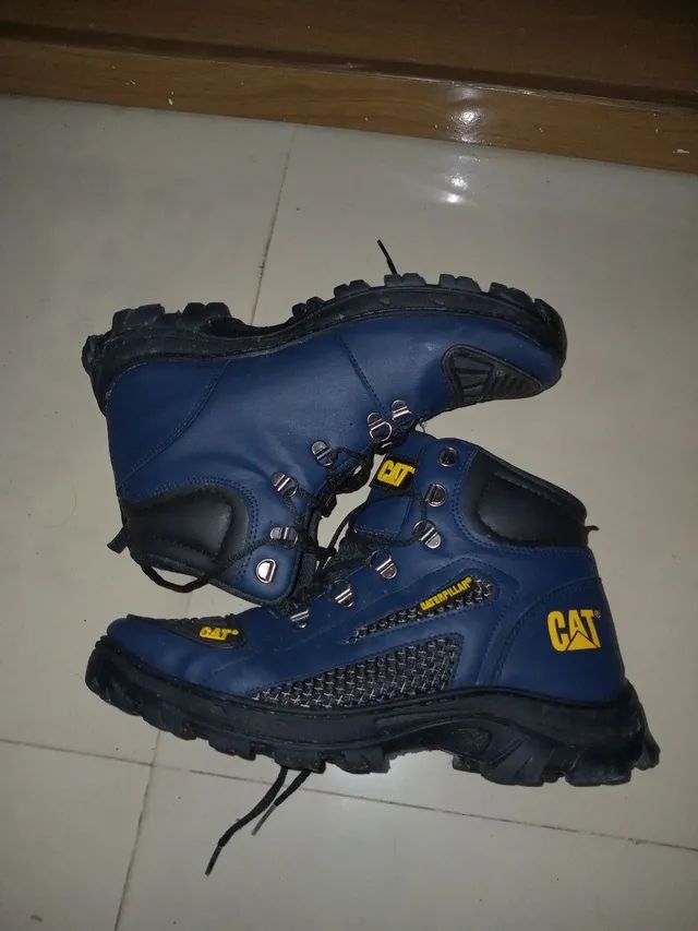 Bota best sale caterpillar azul