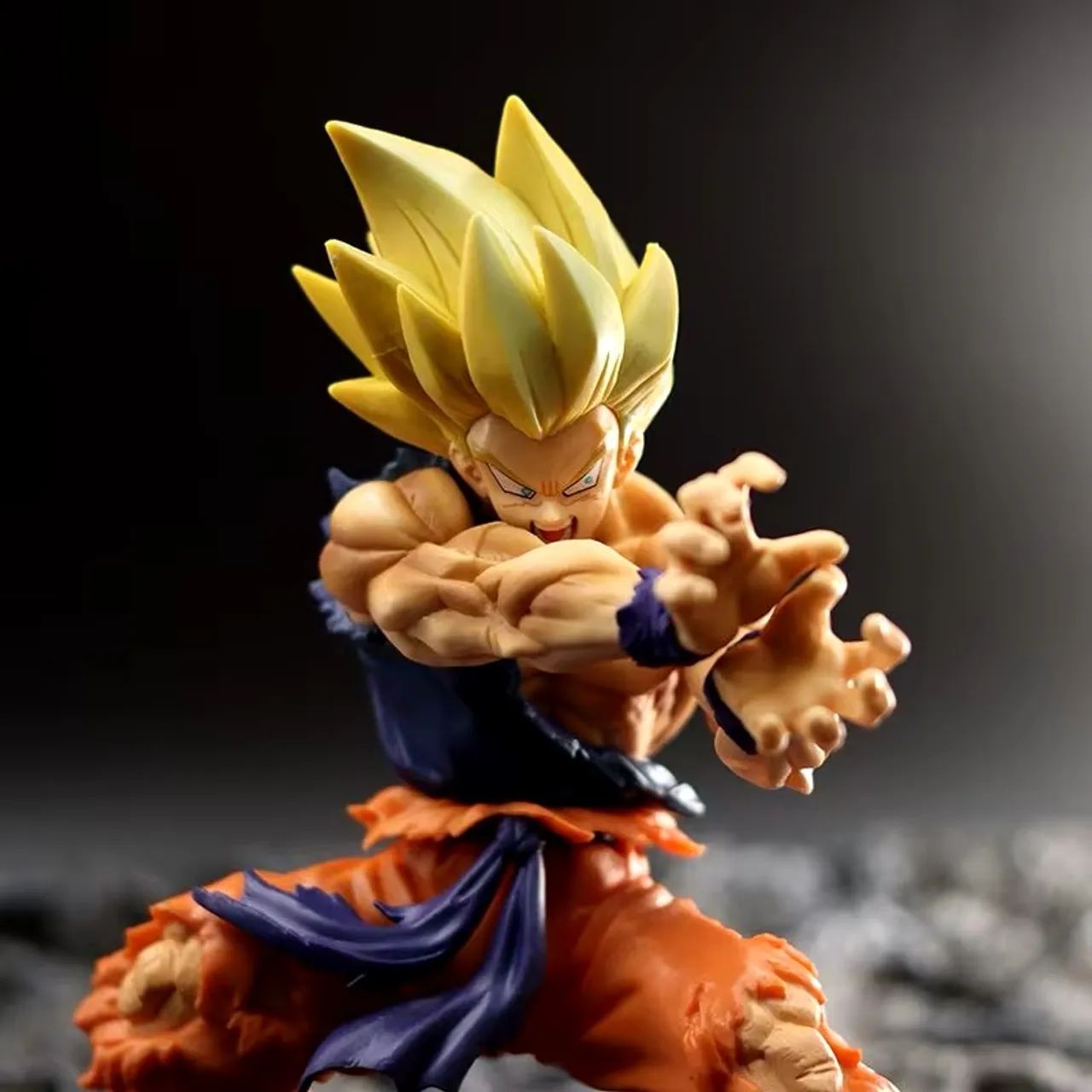 Boneco Goku Dragon Ball Z - Edição Limitada - Foto 3