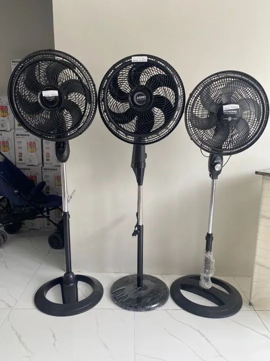 Ventiladores de coluna Arno, Mondial e Britania