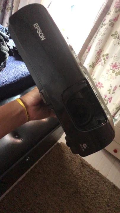 Projetor Epson power lite s5+ no estado leia !