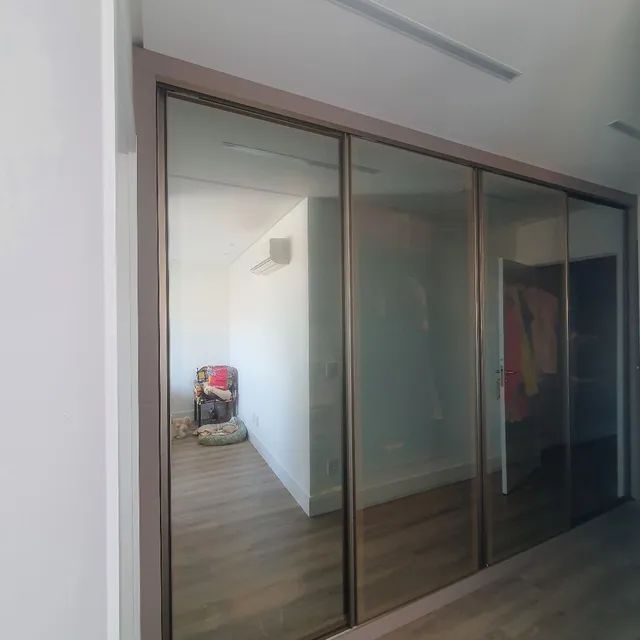 Closet com portas vidros  - Foto 2