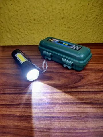 Entrega grátis !! Mini lanterna recarregável ótima qualidade  - Foto 3