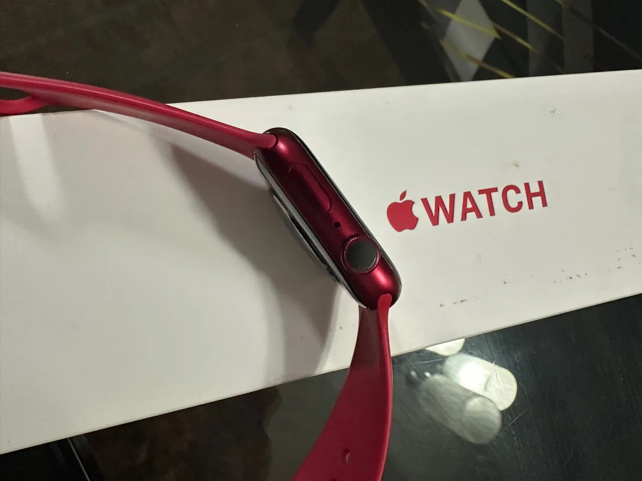 Apple Watch Series 7 45mm RED (PRODUCT)