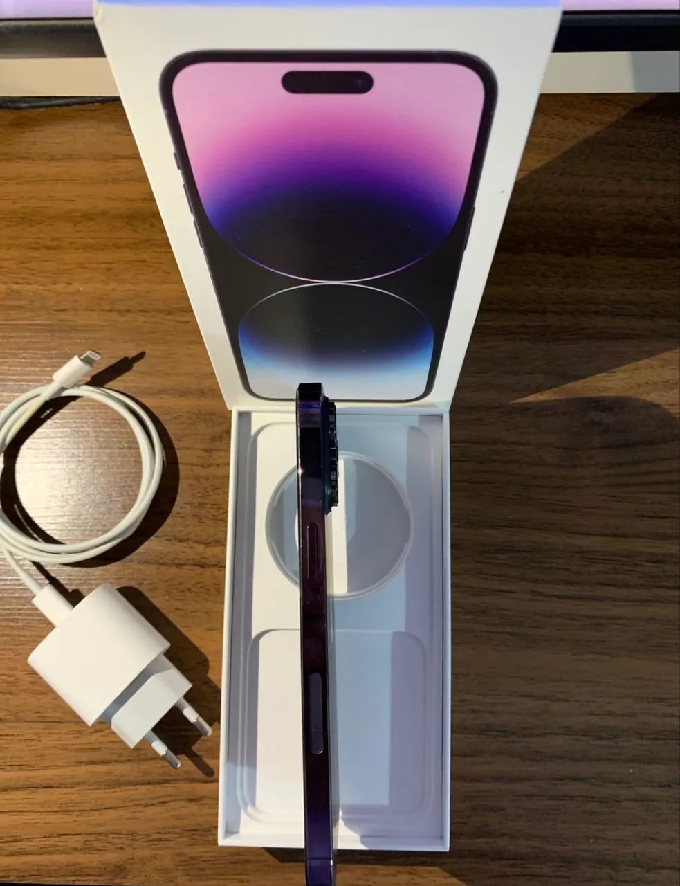 Vendo IPhone 14 Pro Max 256GB e Apple Watch Series 7 45mm