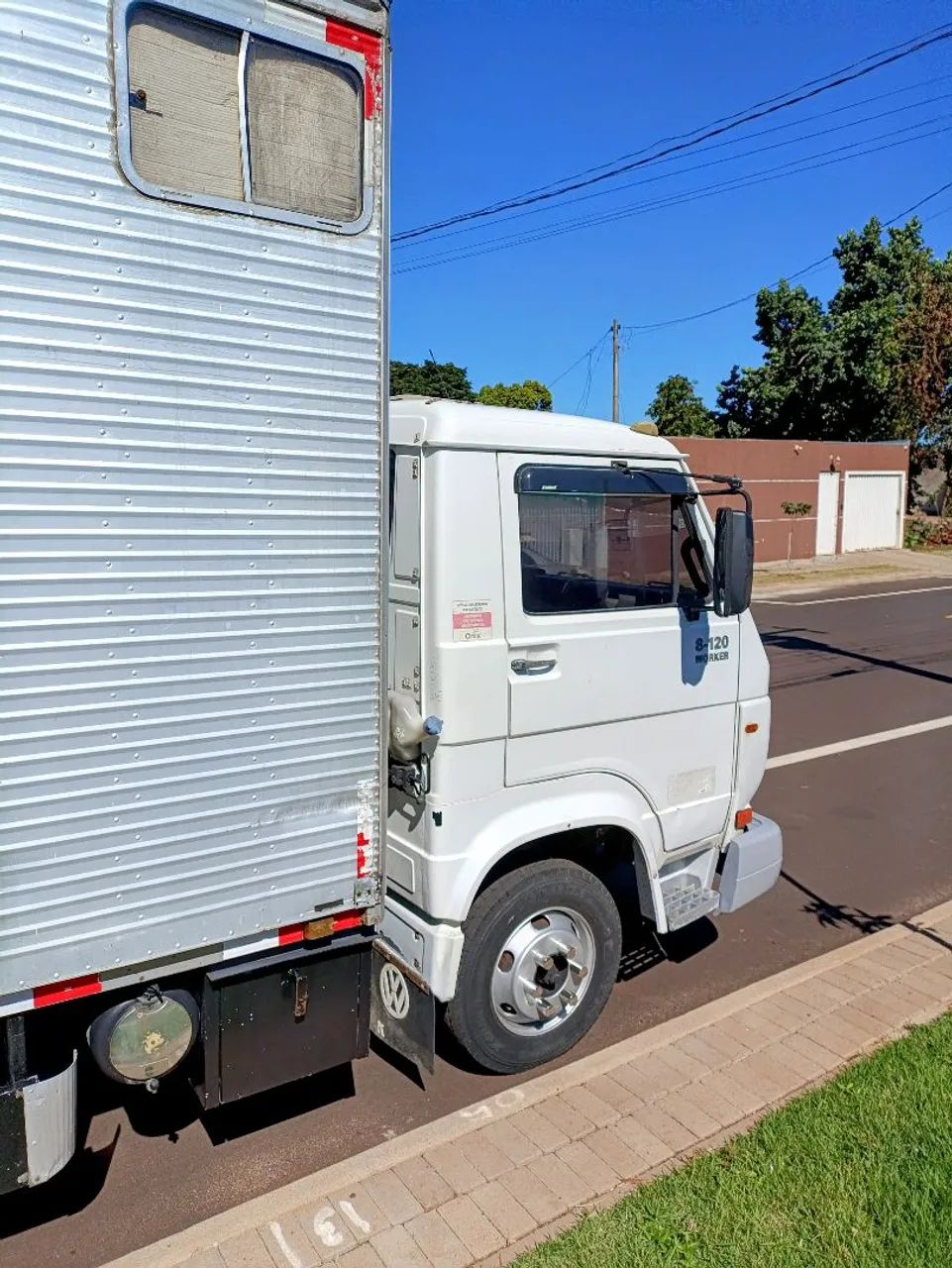 Volkswagen 8120 Worker 2006 X10 MWM interculado 