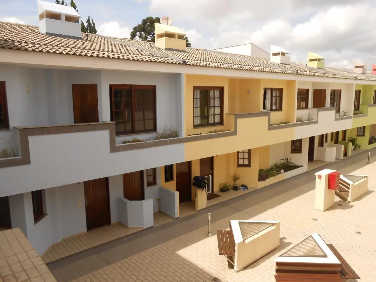 Casa - Sobrado com 3 quartos para alugar - Agua Verde