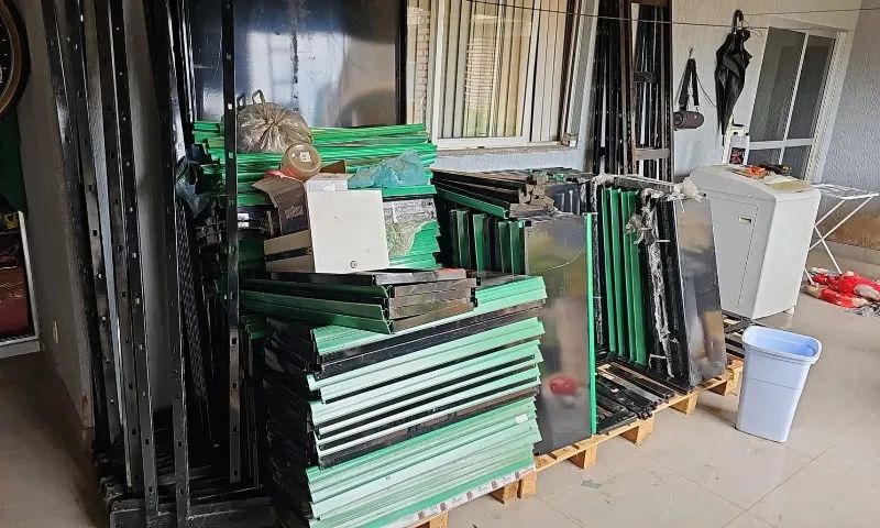 PRATELEIRAS SEMI NOVAS - Foto 5