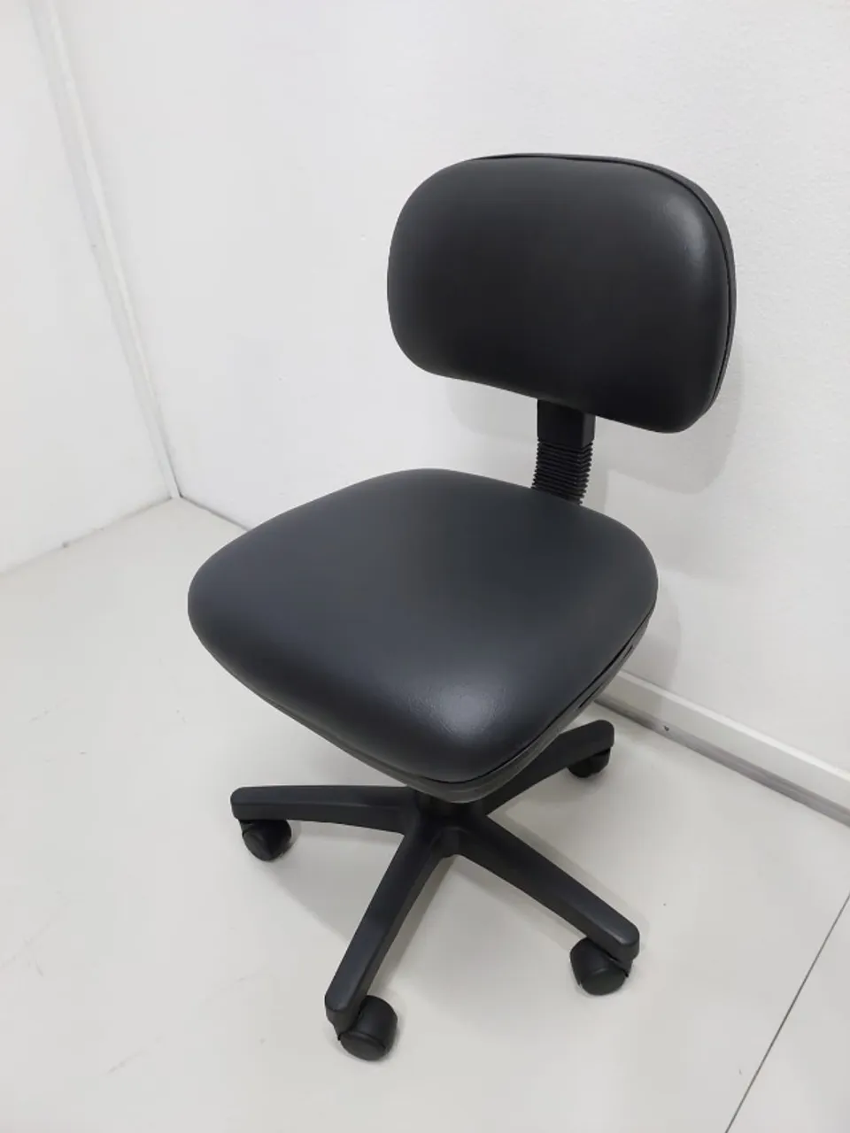 Cadeira secretária para escritório
