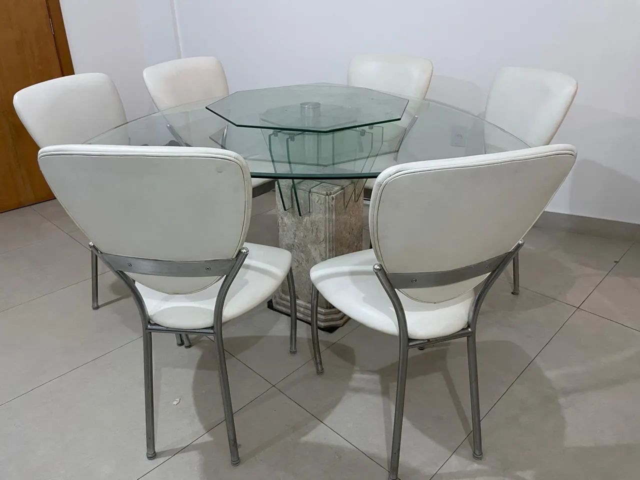Dining table64276675879553120
