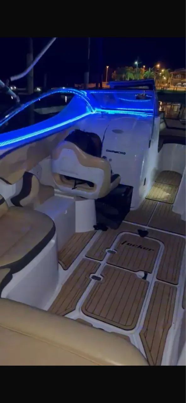 LANCHA FOCKER 240 ANO 2018 SÓ ÁGUA DOCE ( 100% ORIGINAL )  - Foto 8