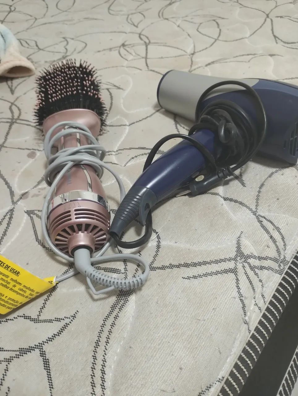 Rotatória de cabeça e secador de cabelo 