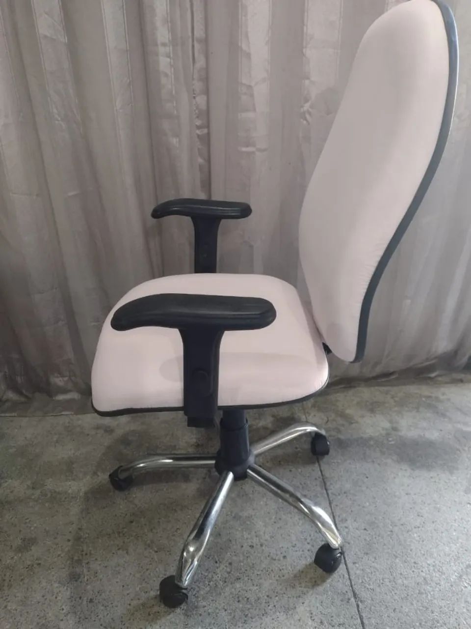 Cadeira de escritório presidente  - Foto 5