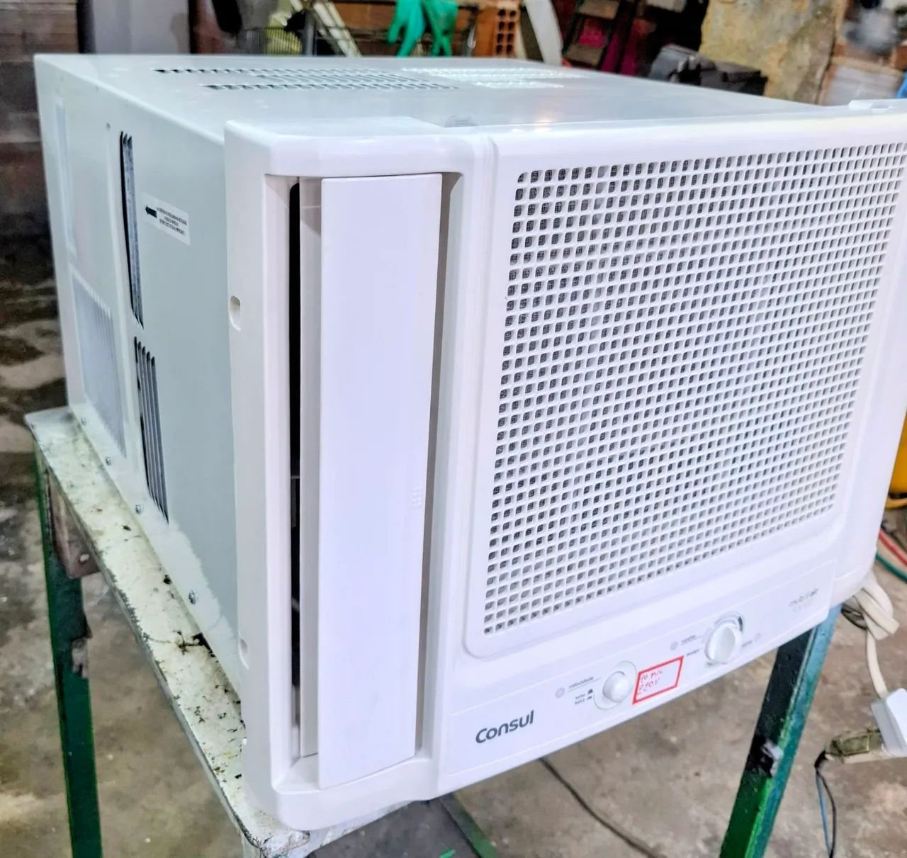 Ar Consul 10.000 BTUs 220.V gelando muito.  Manutenção ok.  Dou garantia 3 meses  - Foto 4