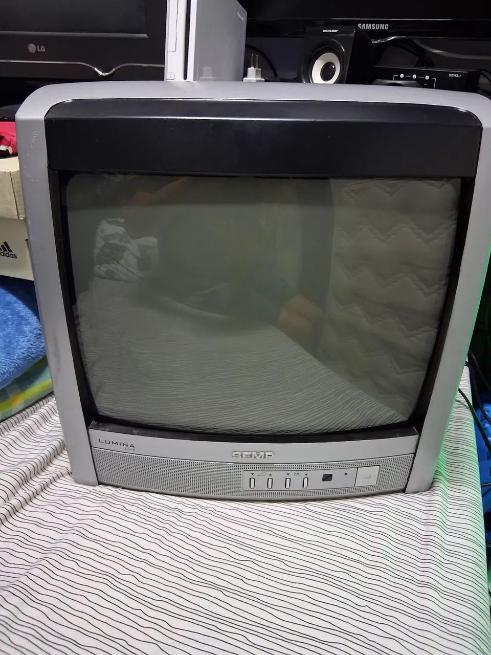 TV SEMP 14"64595431120131122