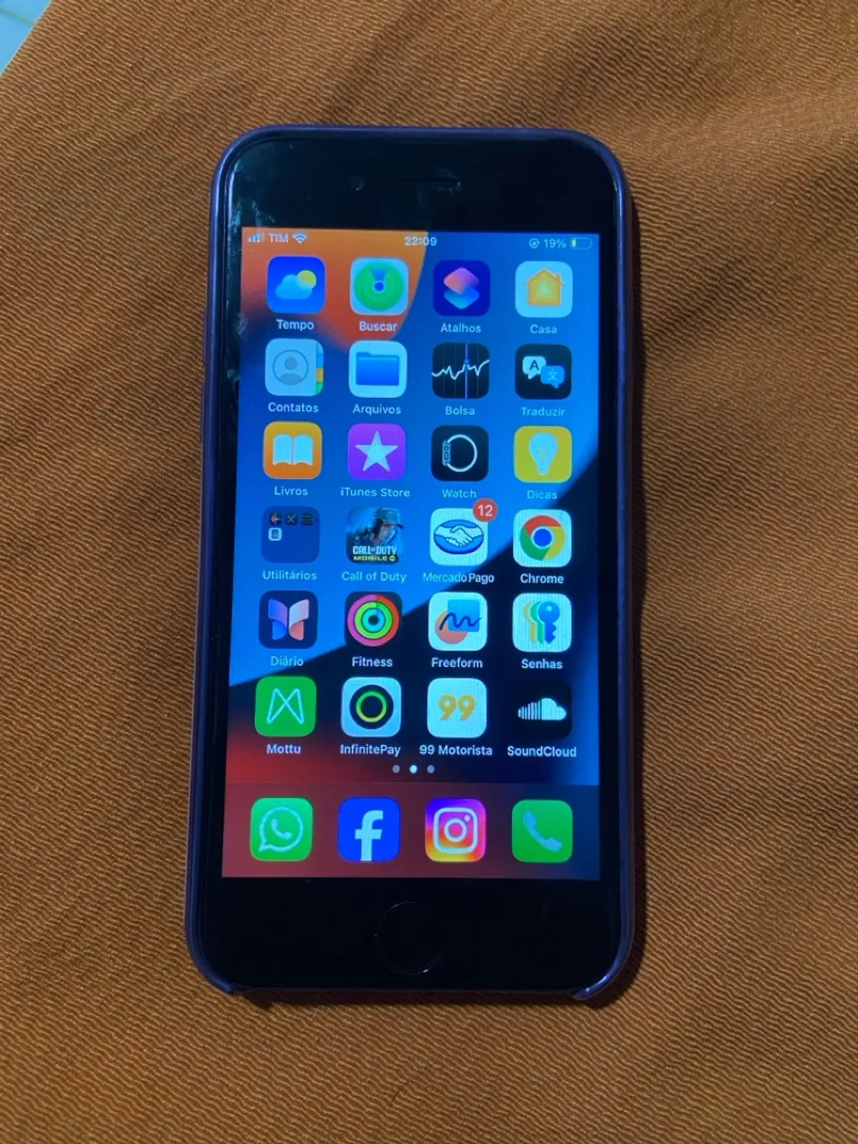 iPhone SE 2º geração 128gb