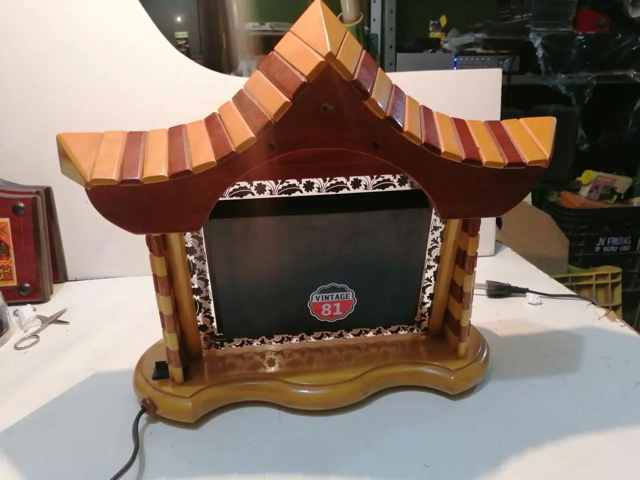 Luminária antiga de mesa! - Foto 3