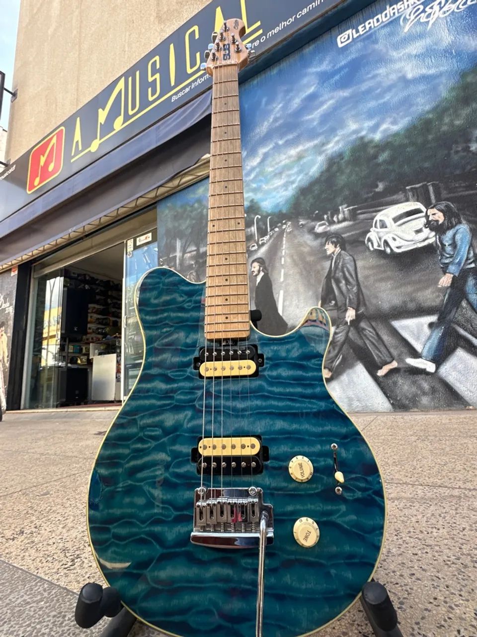 Guitarra Music Man SUB Sterling - Foto 5