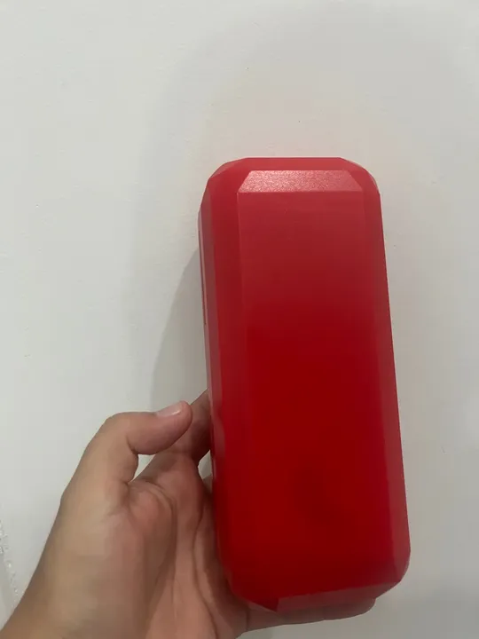 Carregador portátil e porta óculos chilli beans