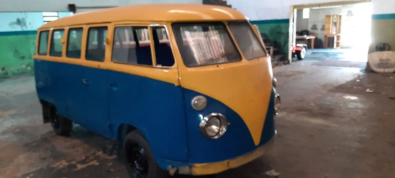 Volkswagen Kombi Furgão 1975