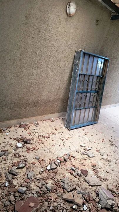 Janela e porta de chapa 16 - Foto 3