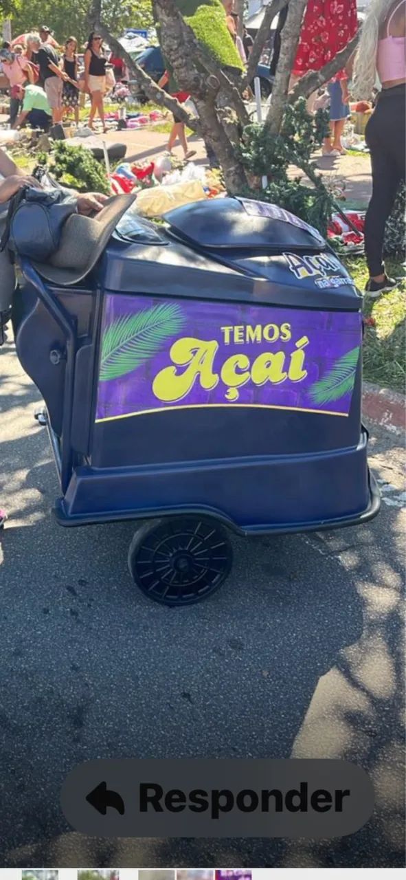 carrinho de açaí e Sorvete Gigante 